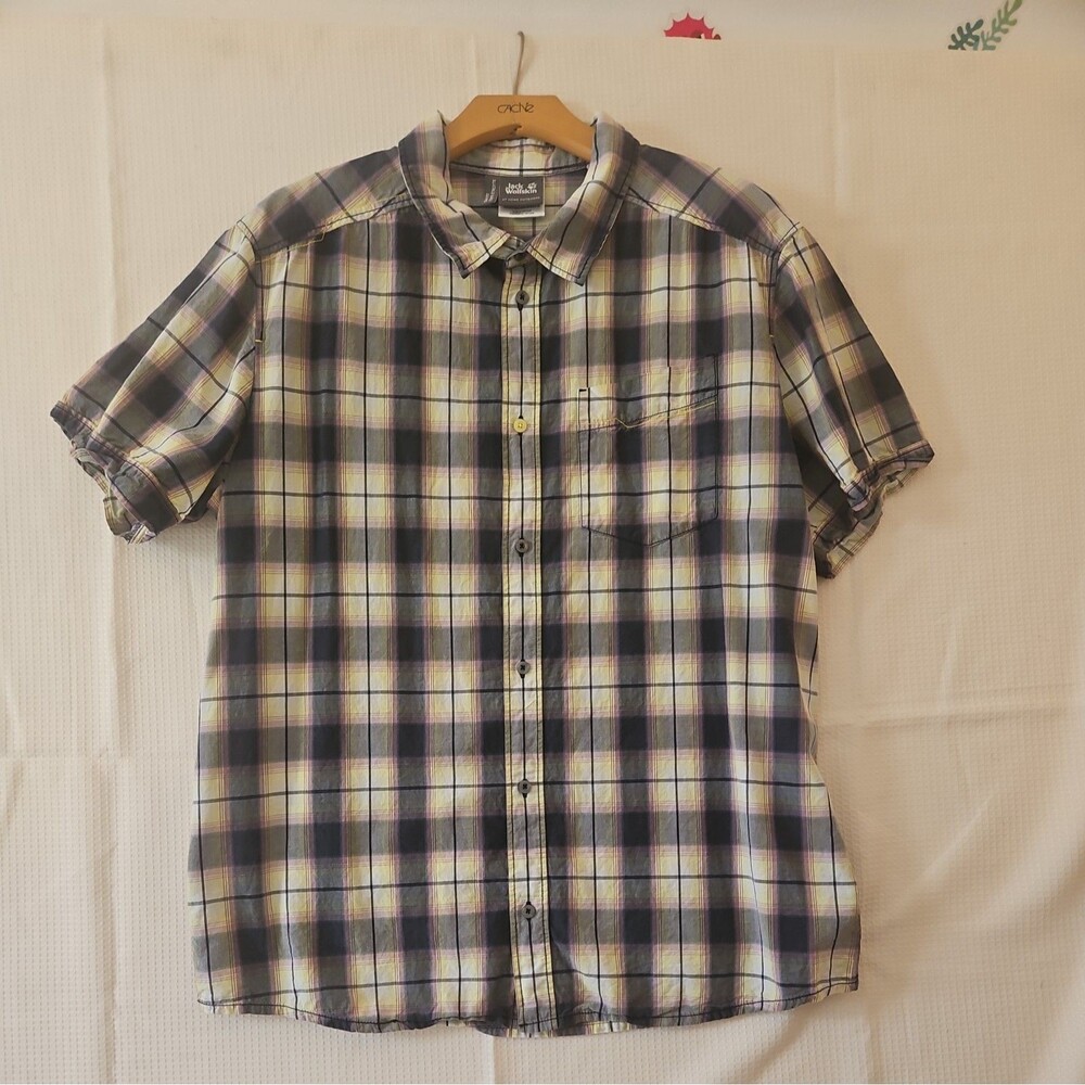 Jack Wolfskin Shirt Mens Large Green Plaid Short Sleeve Button Up Outdoor Trail